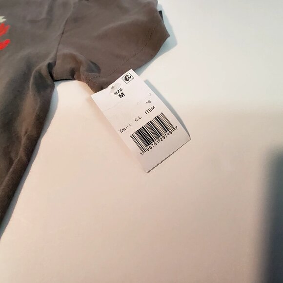 Five Nights At Freddys Freddy Fazbear Pizza T-ShirtSize M Brown Crew neck design - Picture 3 of 7